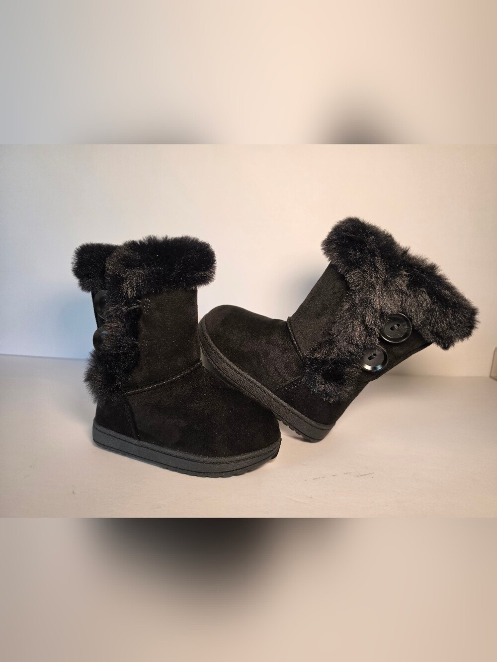 NWT Jelly Beans Cozy Black Faux Fur Button Kids Winter Boots Size 5